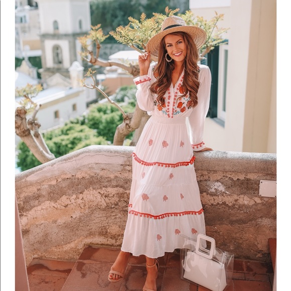 Embroidered Maxi Dress- perfect Positano dress😍 - Picture 3 of 6